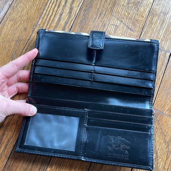 Burberry nova check patent leather wallet black - Picture 5 of 7